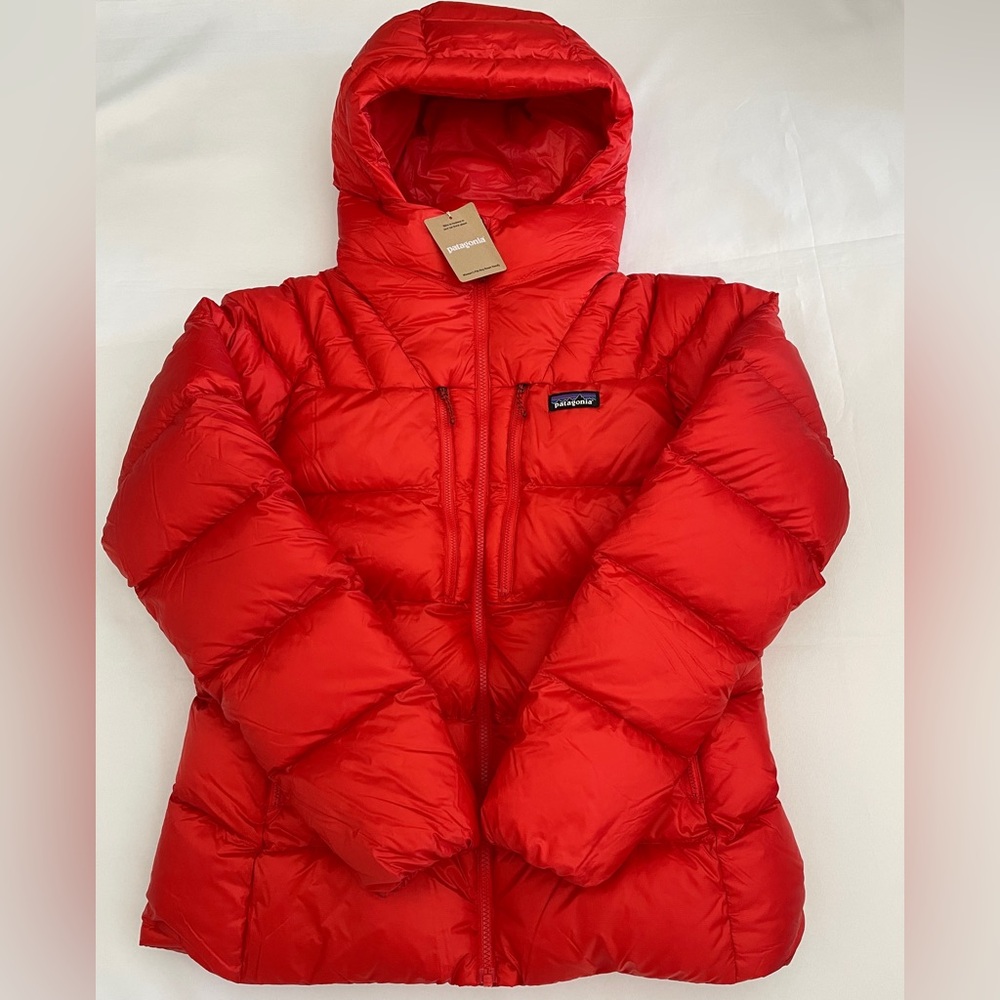 NWT Patagonia Fitz Roy Down Parka Hoody Coat Women's Size L Madder Red FA24 - Picture 15 of 16